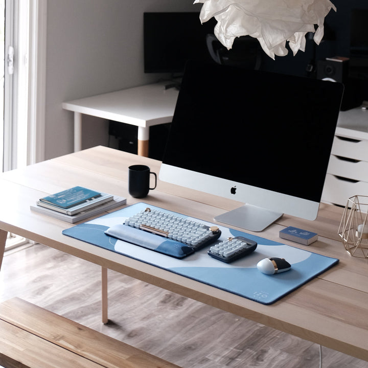 Azio Izo Desk Pad-Addice Inc