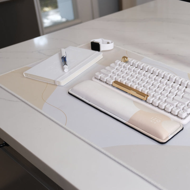 Azio Izo Desk Pad-Addice Inc